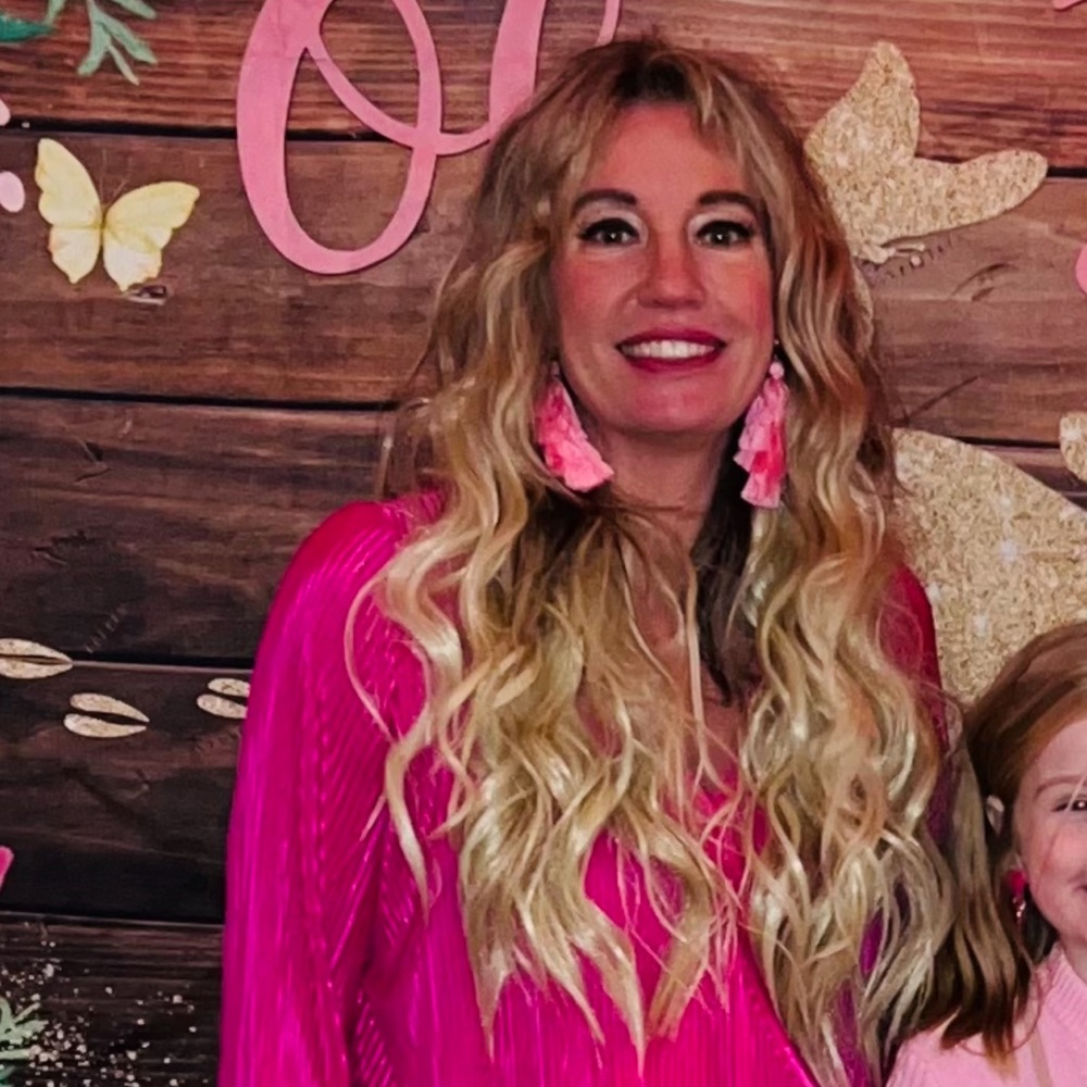 Meet your Posher, Kelly